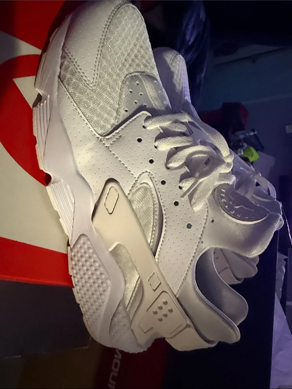 Nike White Men's Lace-Up Athletic Sneakers